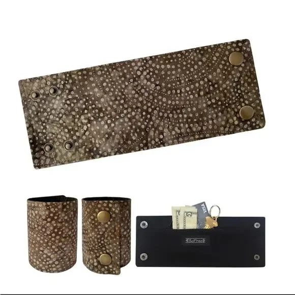 🔥🔥FIRE SALE🔥🔥 NEW! wrist wallet cuff - Picture 6 of 9